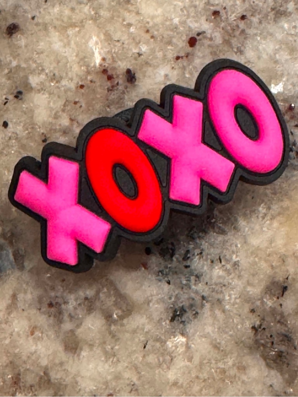 CROCS XOXO Jibbitz Charm in Red and Bright Pink
